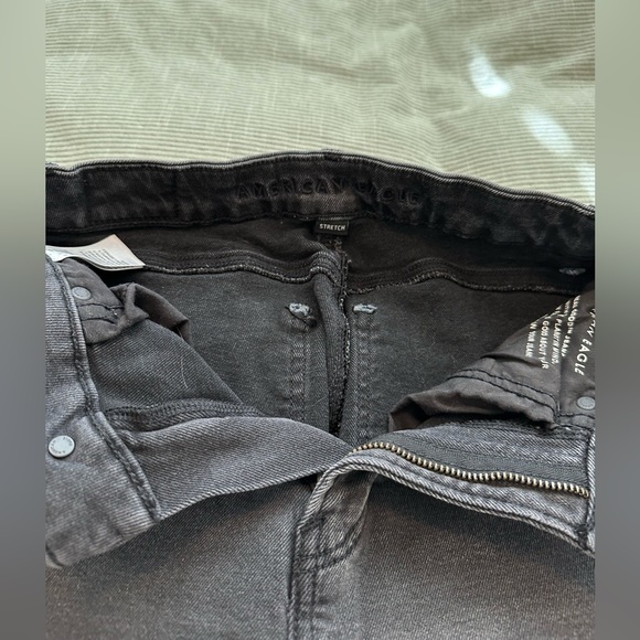 American Eagle Stretch Curvy Mom Jean - Picture 6 of 9
